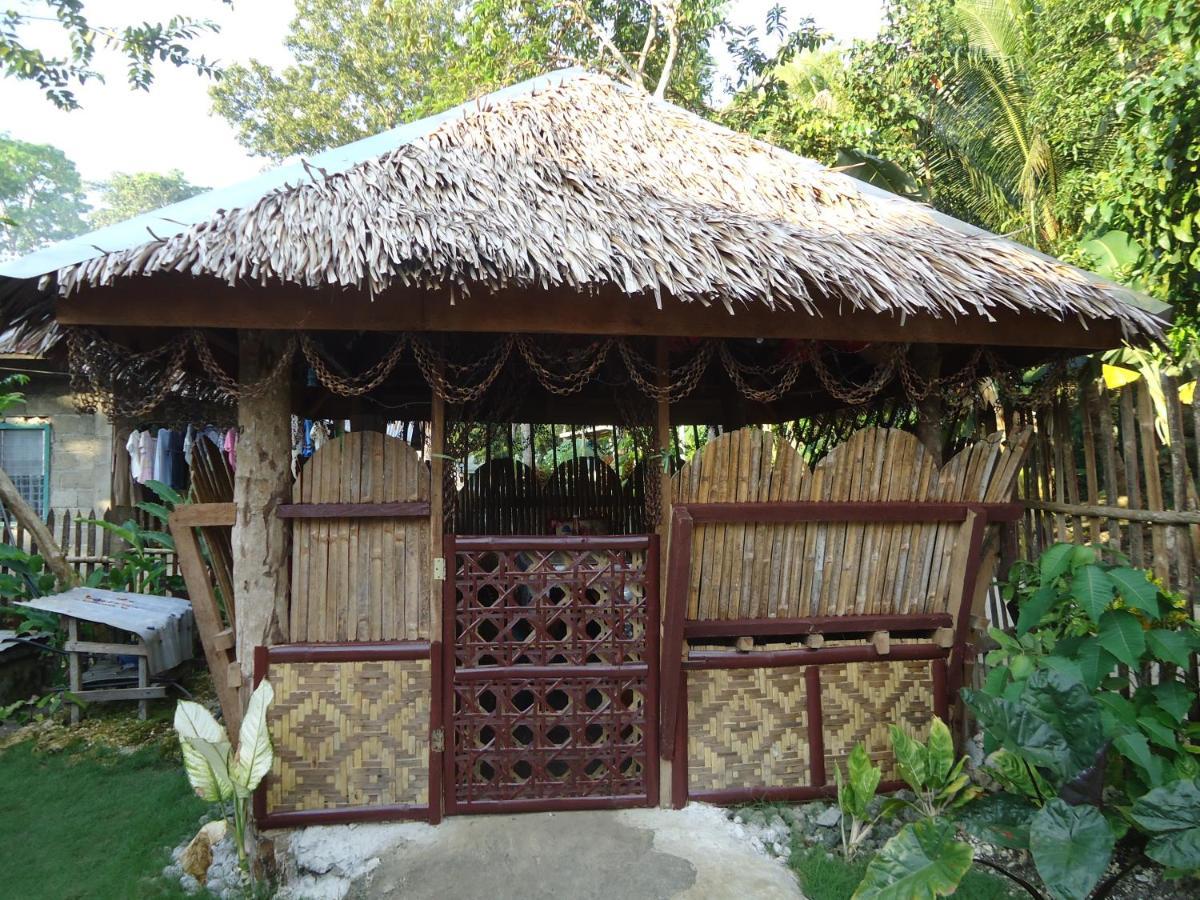 Lhoyjean Garden Hostel Batuan Dış mekan fotoğraf