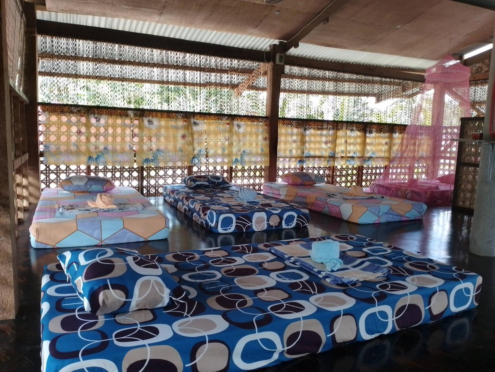 Lhoyjean Garden Hostel Batuan Dış mekan fotoğraf